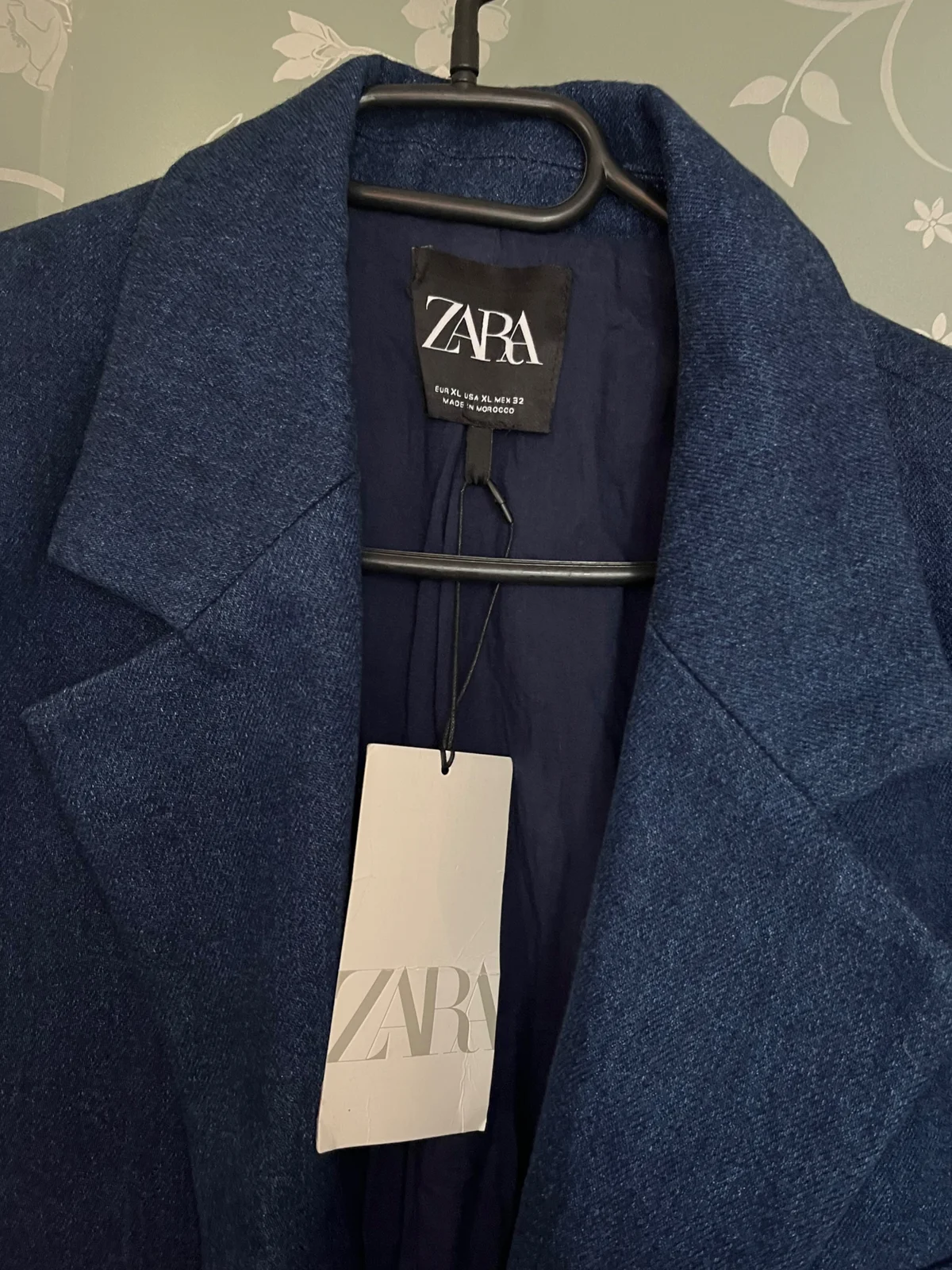 ZARA nov teksas sako