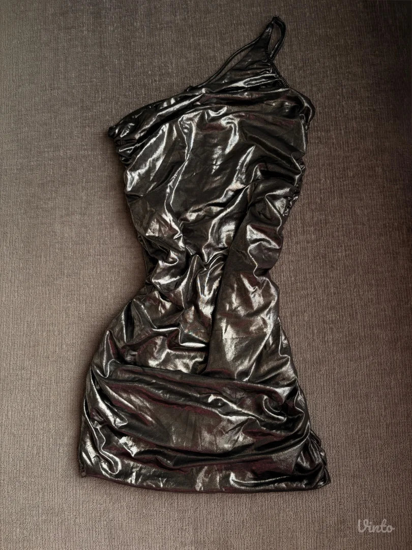 Stradivarius srebrna haljinica