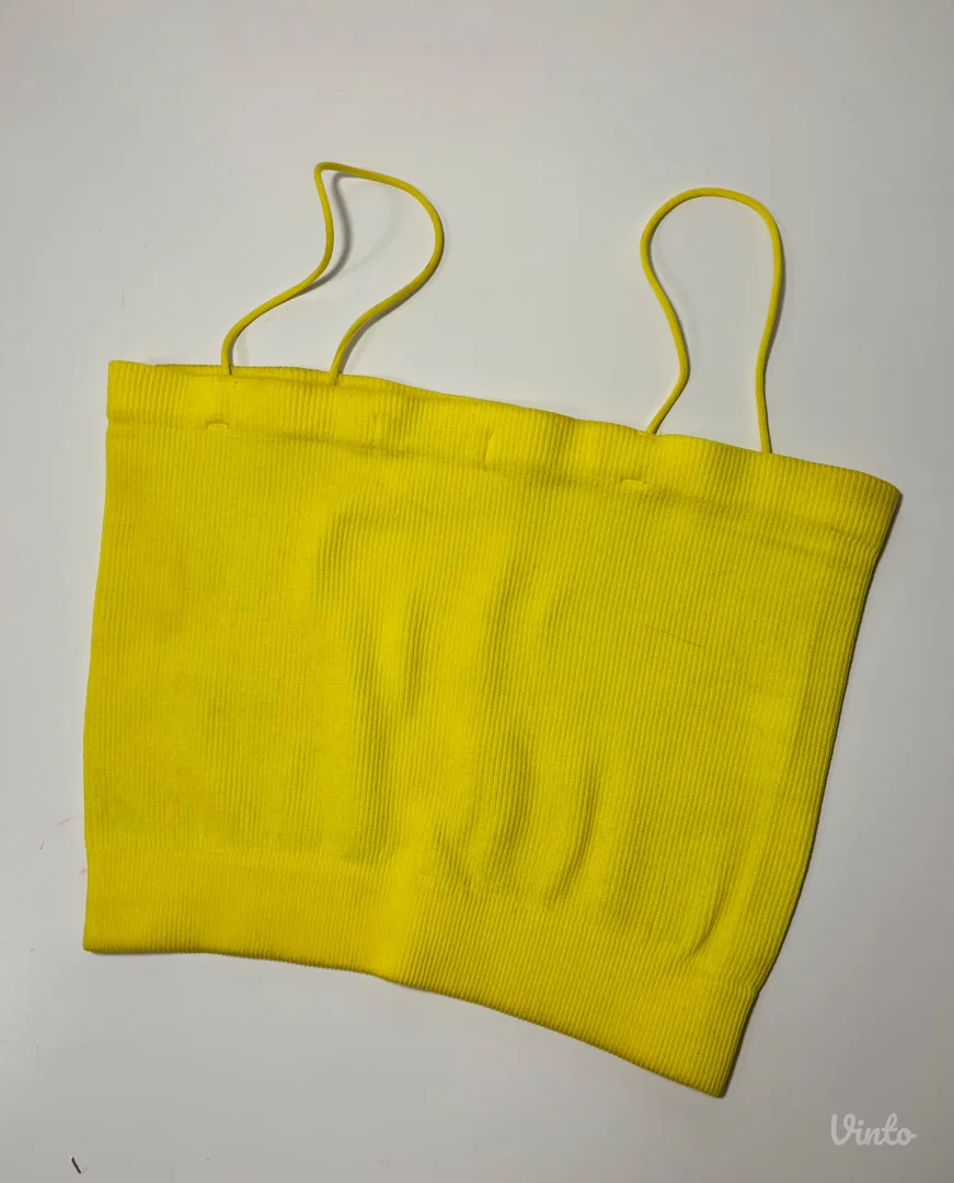 Žuta letnji top na bretele