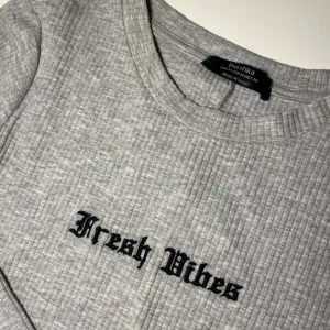 Bershka - siva haljina