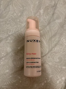 Nuxe Very Rose lagana pena za čišćenje lica 150ml