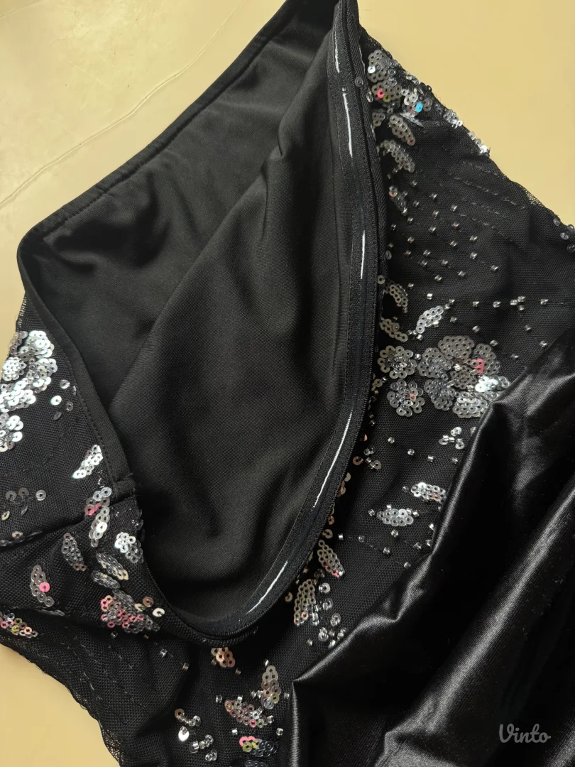 Haljina sa šljokicama