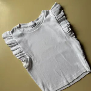 Zara majica sa karnerima