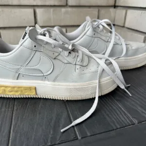 Nike Air Force patike