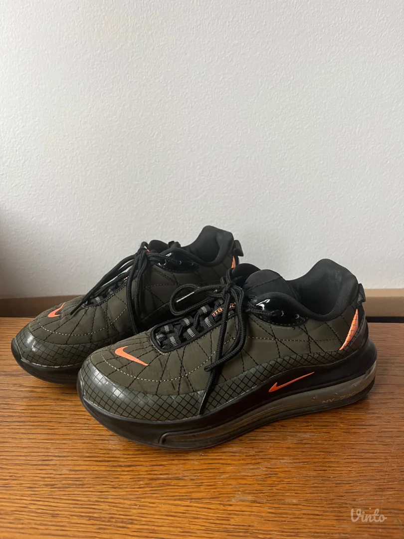 Nike 720-818 patike zenske