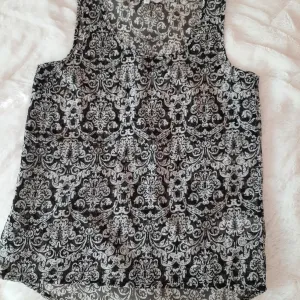 New Look top
