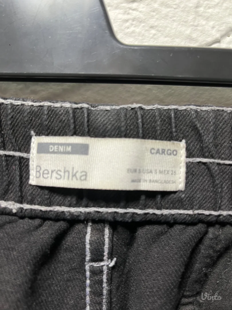 Crne Zenske-Cargo pantalone