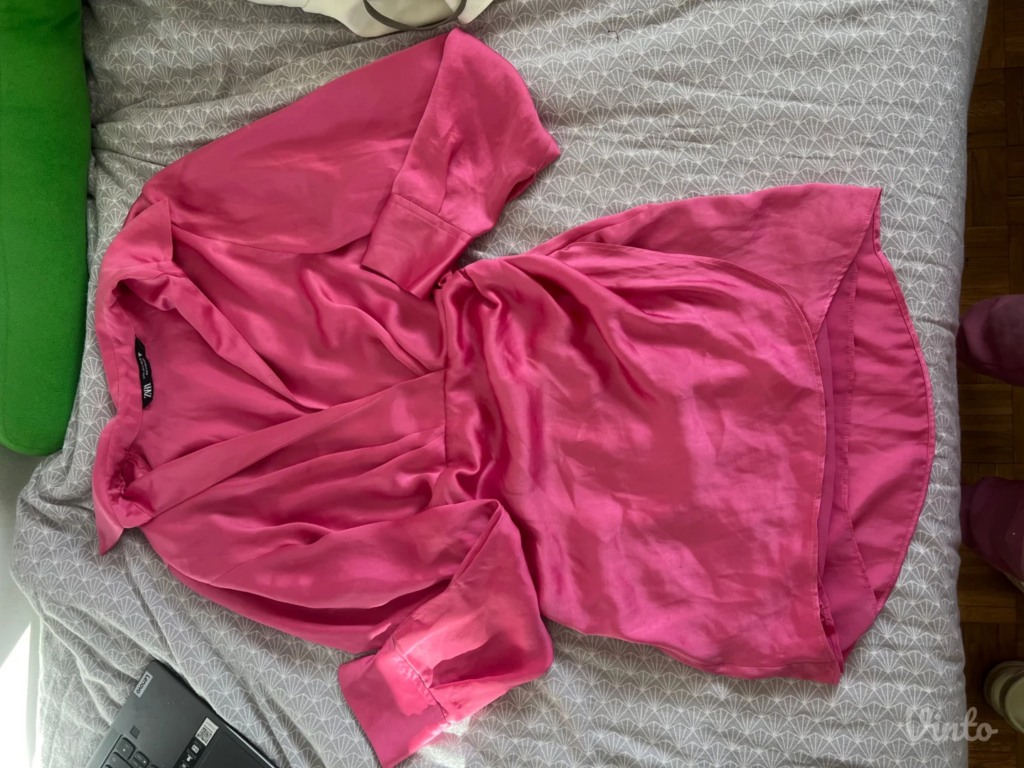 Zara roze satenska haljina