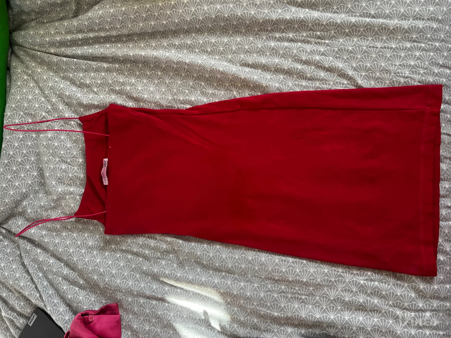 Zara roze mini haljina