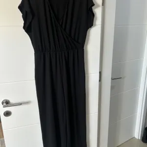 LC Waikiki kombinezon