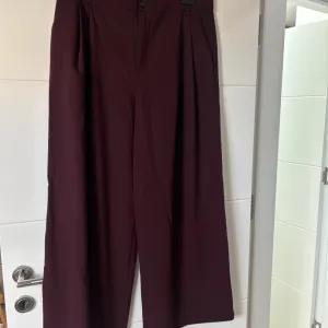 Zara pantalone