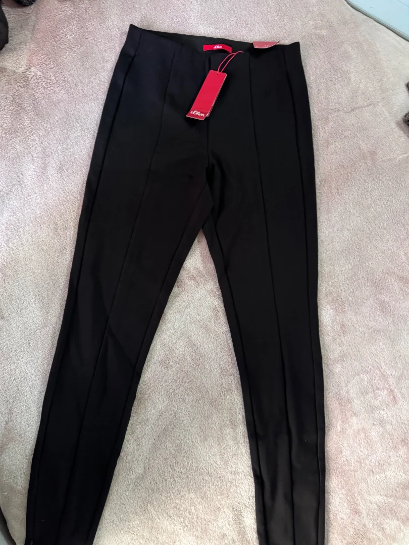 S Oliver- crne zenske helanke