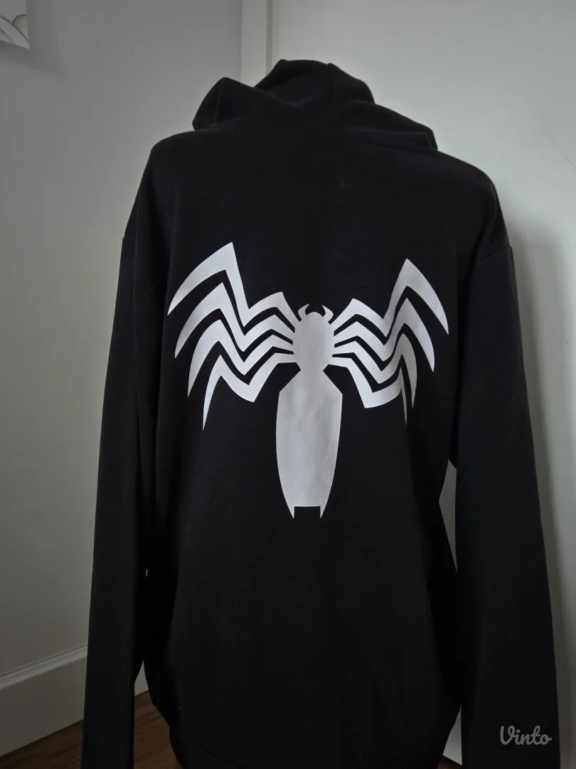 Crni duks sa Venom grafikom