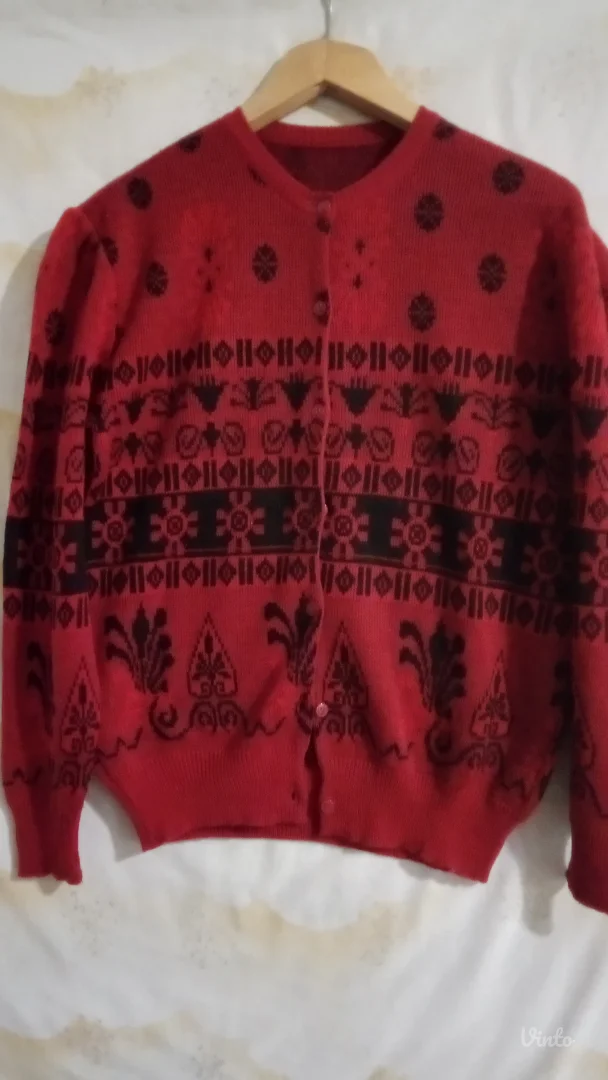 Vintage džemper na kopčanje