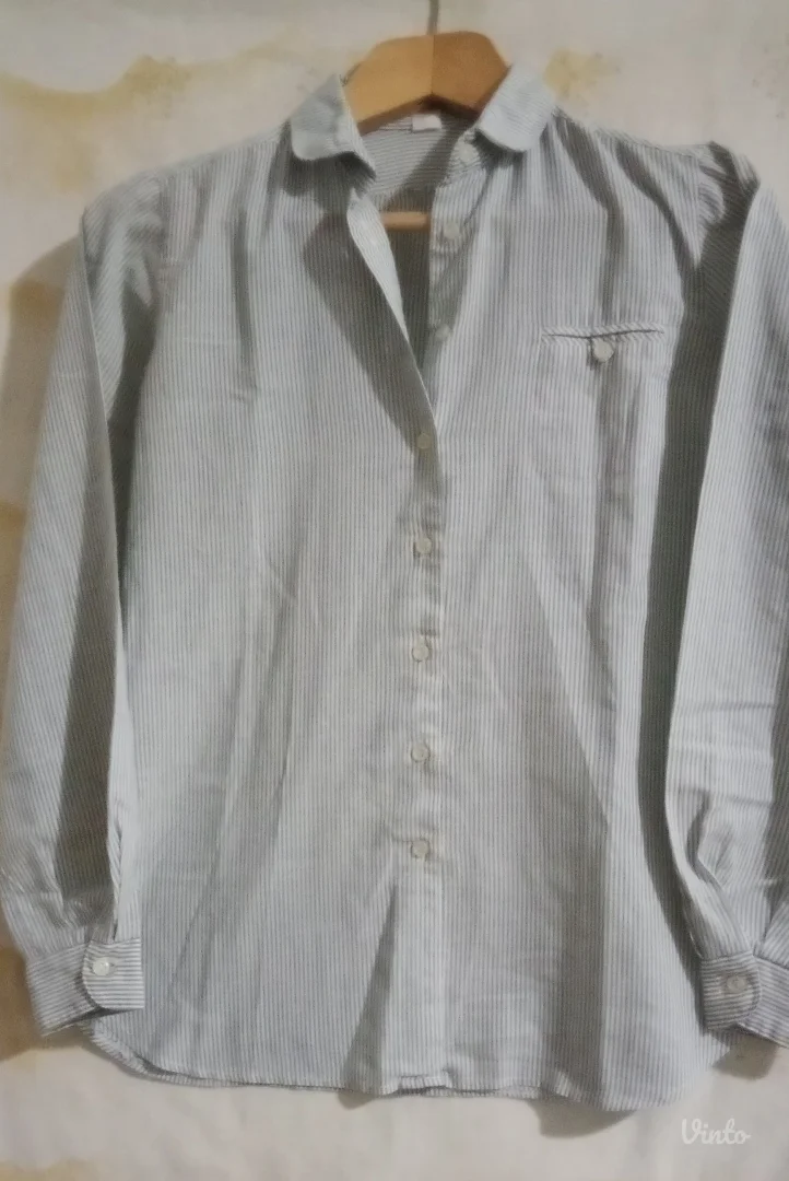 Košulja na tanke linije