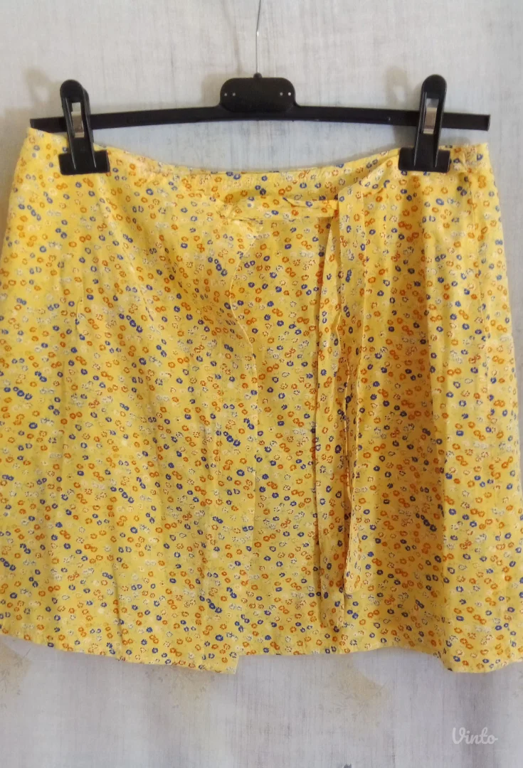 Mini suknja na preklop