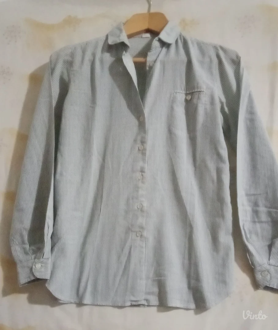 Košulja na tanke linije