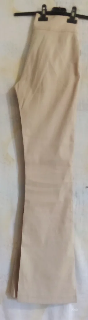 Krem letnje pantalone