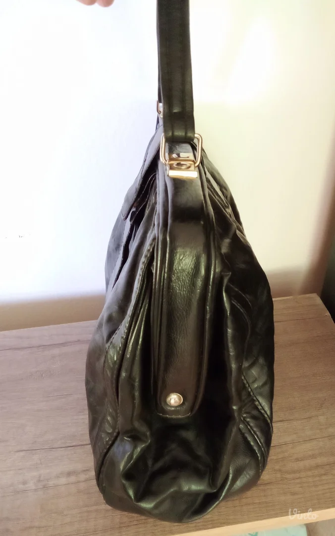 Merkur kožna torbica