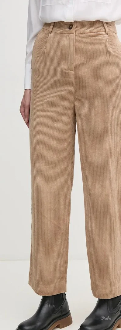 Nove - rebraste somot pantalone