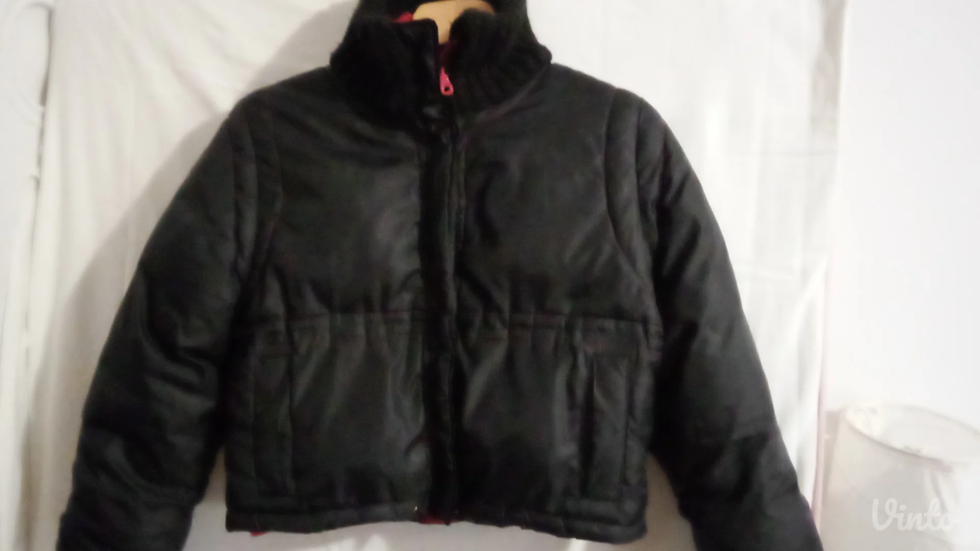 Ženska puffer jakna