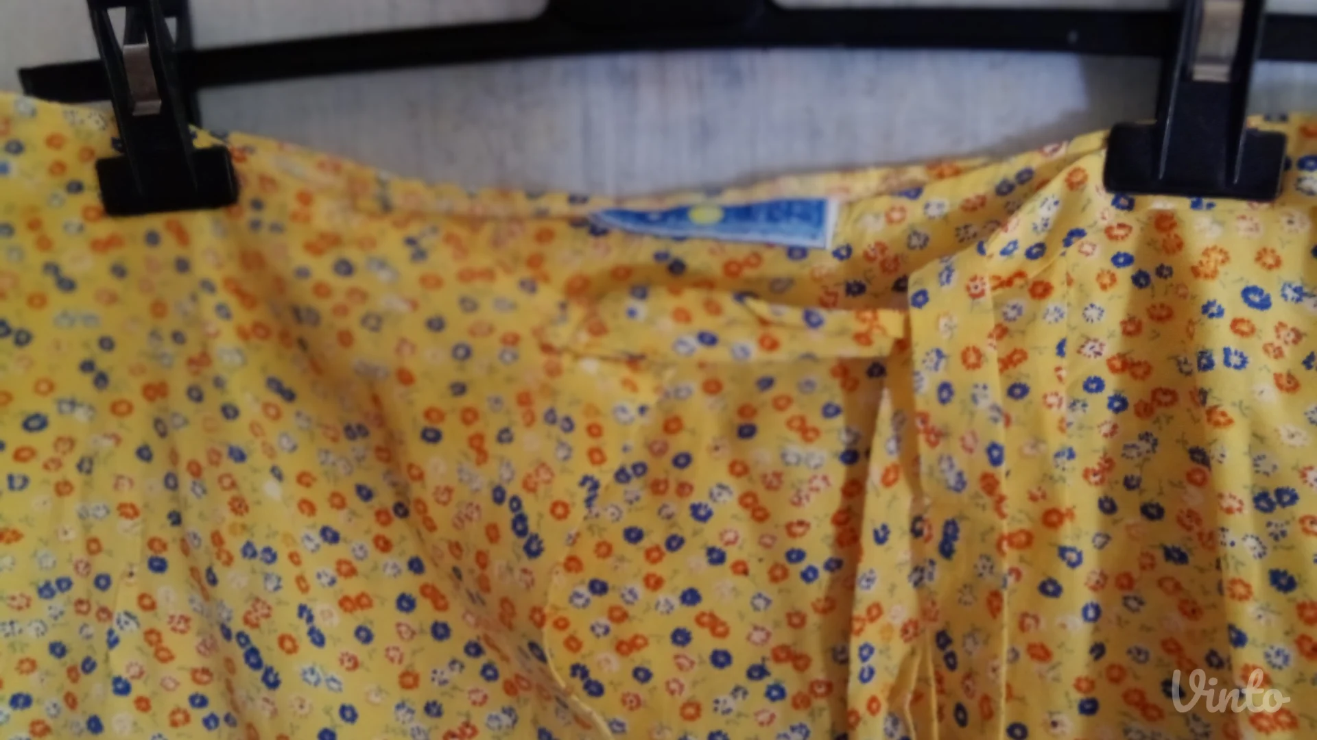 Mini suknja na preklop