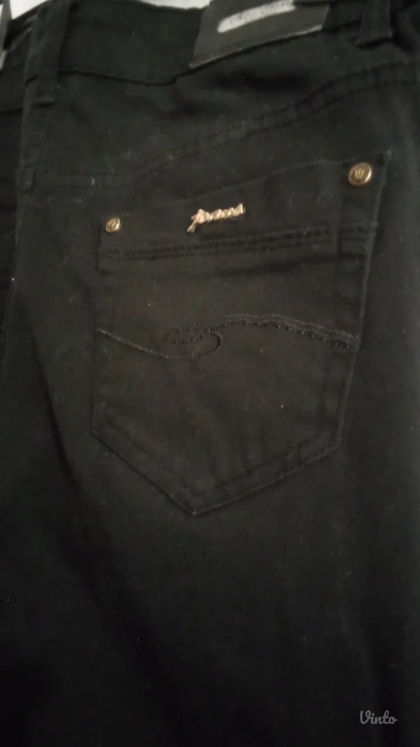 Crne skinny farmerke