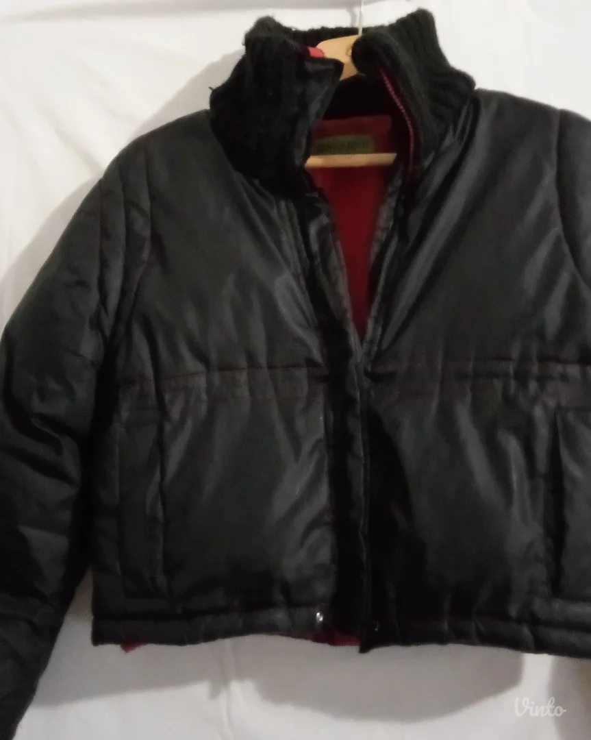 Ženska puffer jakna