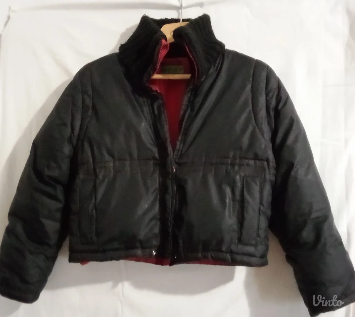 Ženska puffer jakna