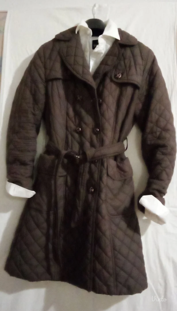 Duga proštepana jakna