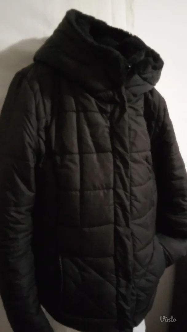 Ženska zimska jakna