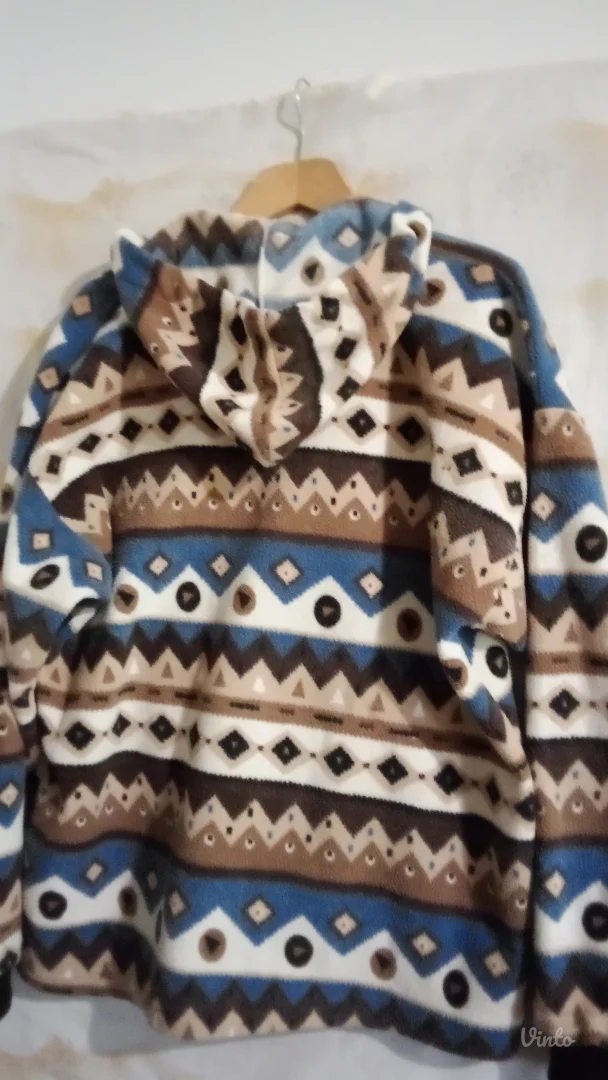 Ćebasti vintage duks jakna