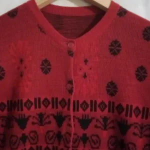 Vintage džemper na kopčanje