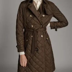 Duga proštepana jakna