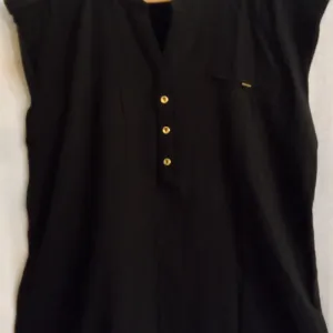 Košulja sa "zlatnim"dugmićima