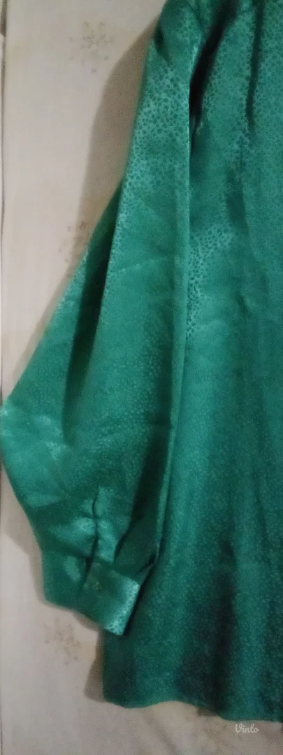 Zelena košulja veći broj