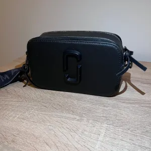 Marc Jacobs crna torba / kopija