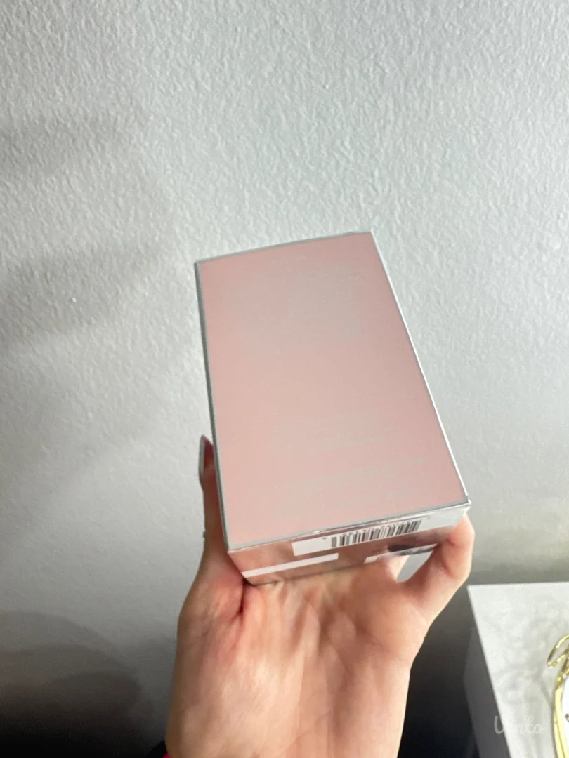 Hugo Boss parfem novi