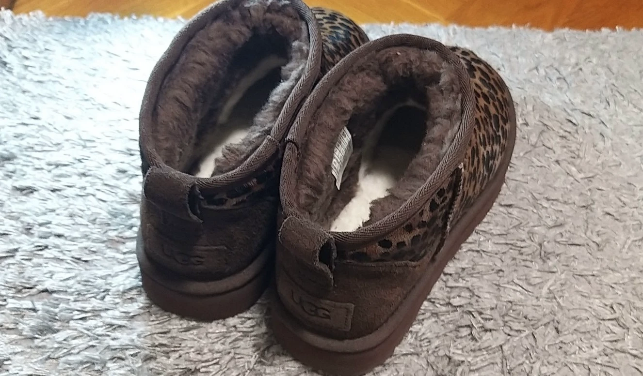 UGG - čizme 37