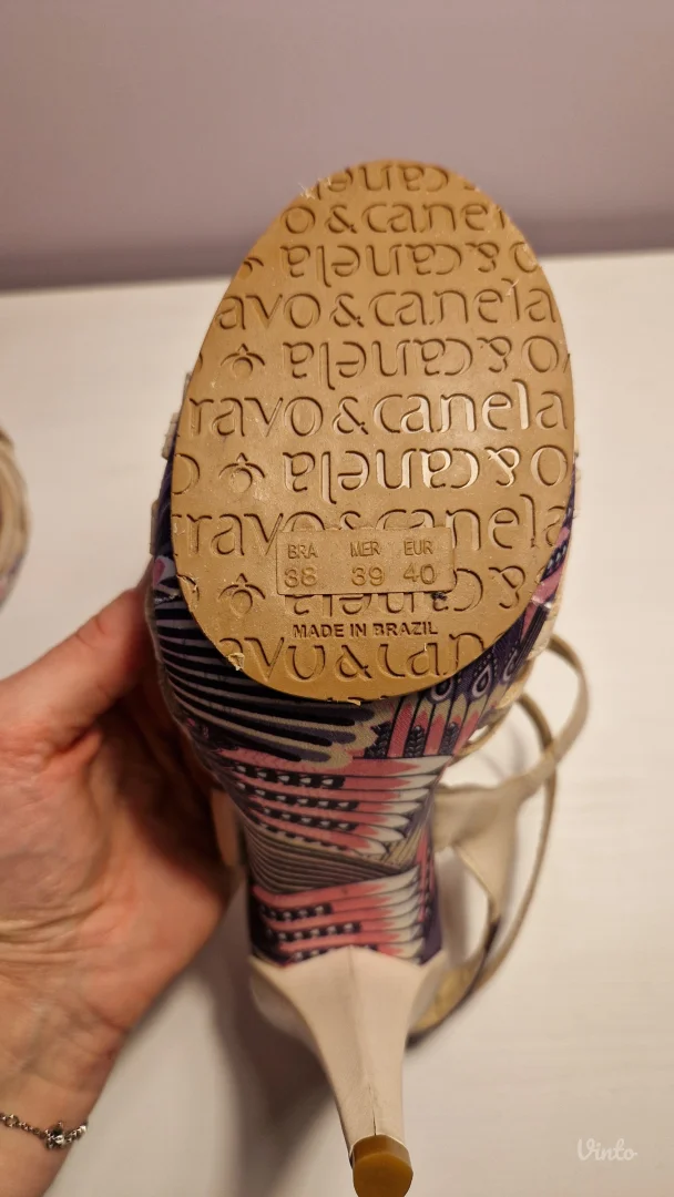 Sandale na stiklu sa platformom