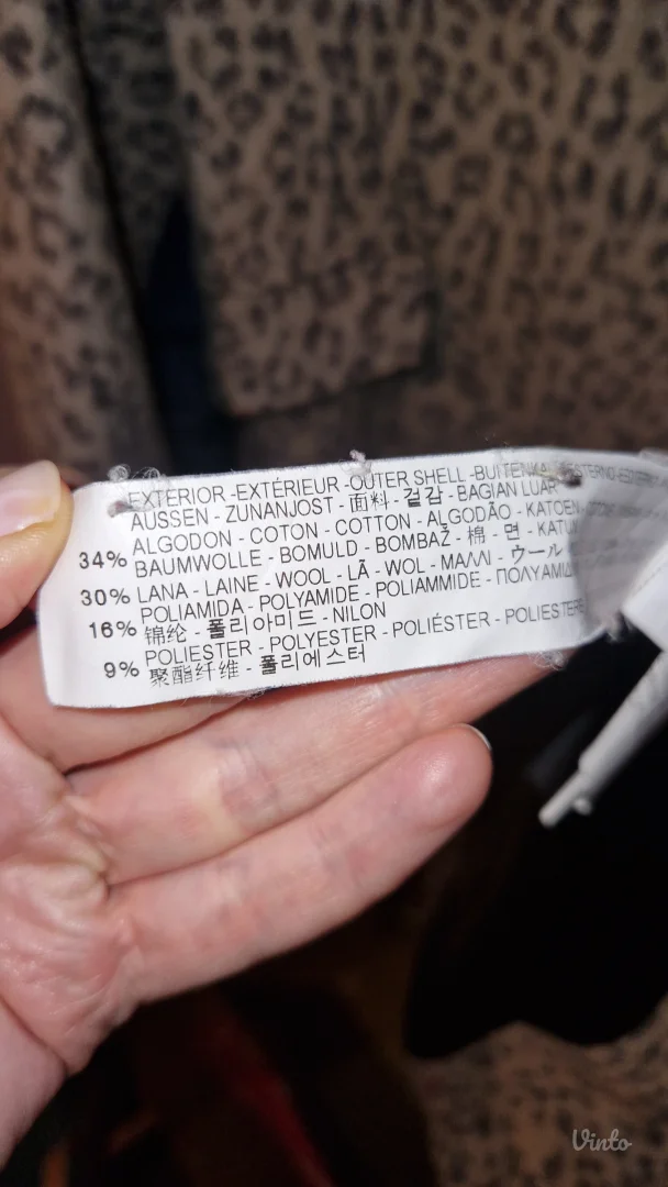 Kaputić animal print Zara