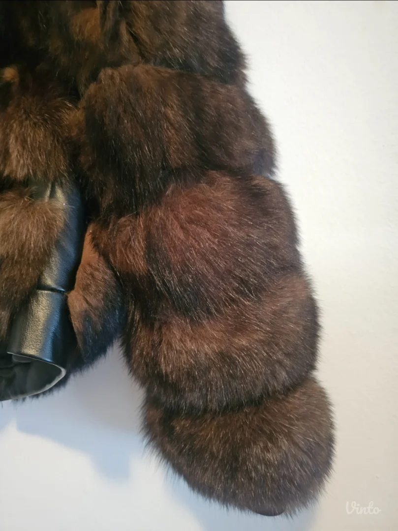 Braon bunda pravo krzno