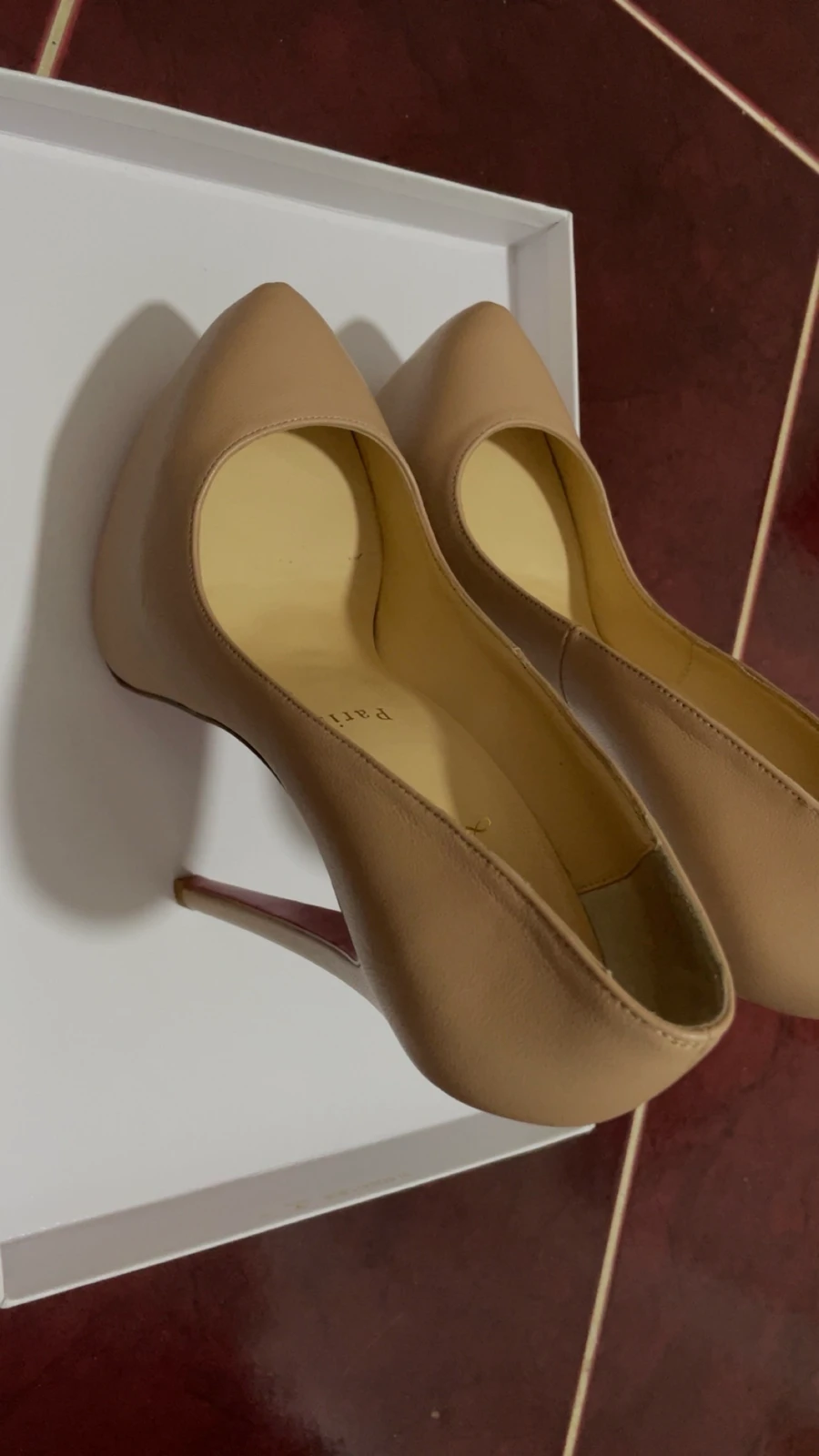 louboutin štikle