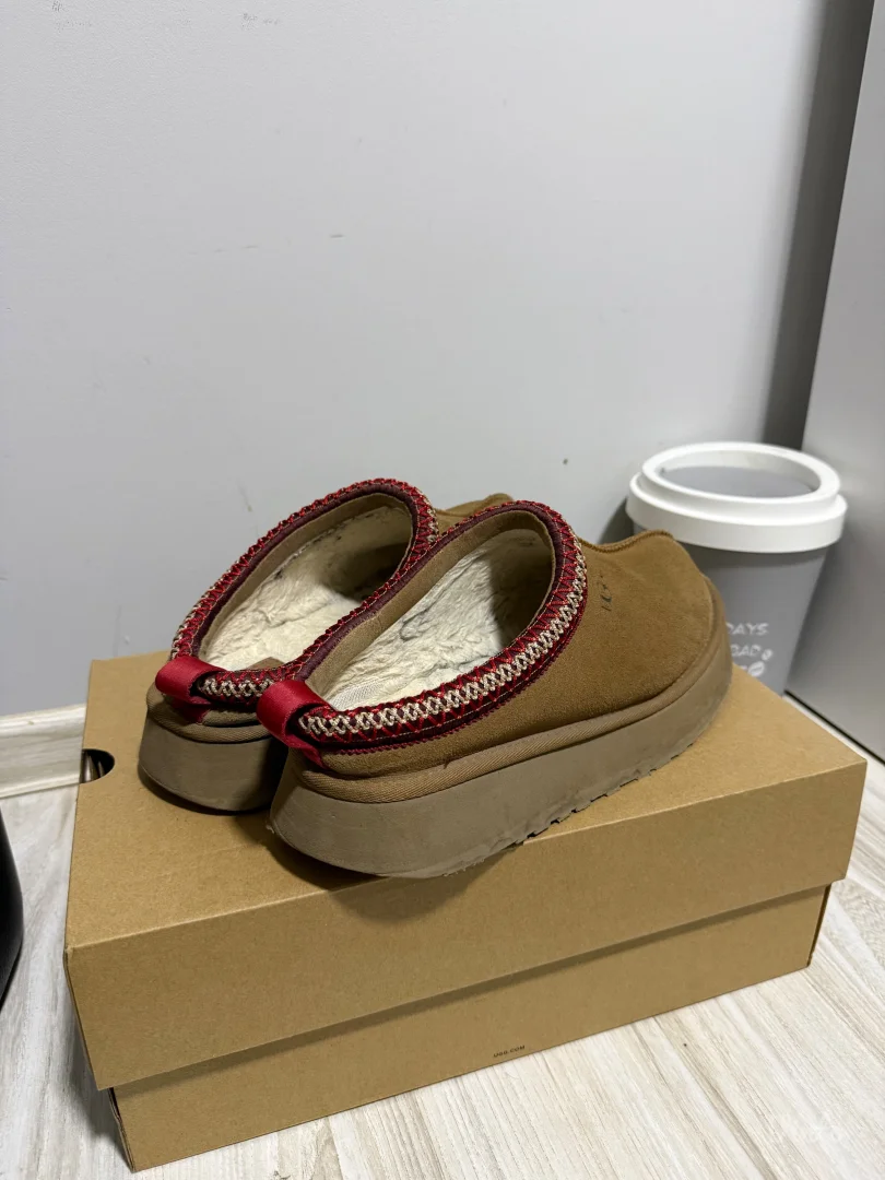 ugg tazz original