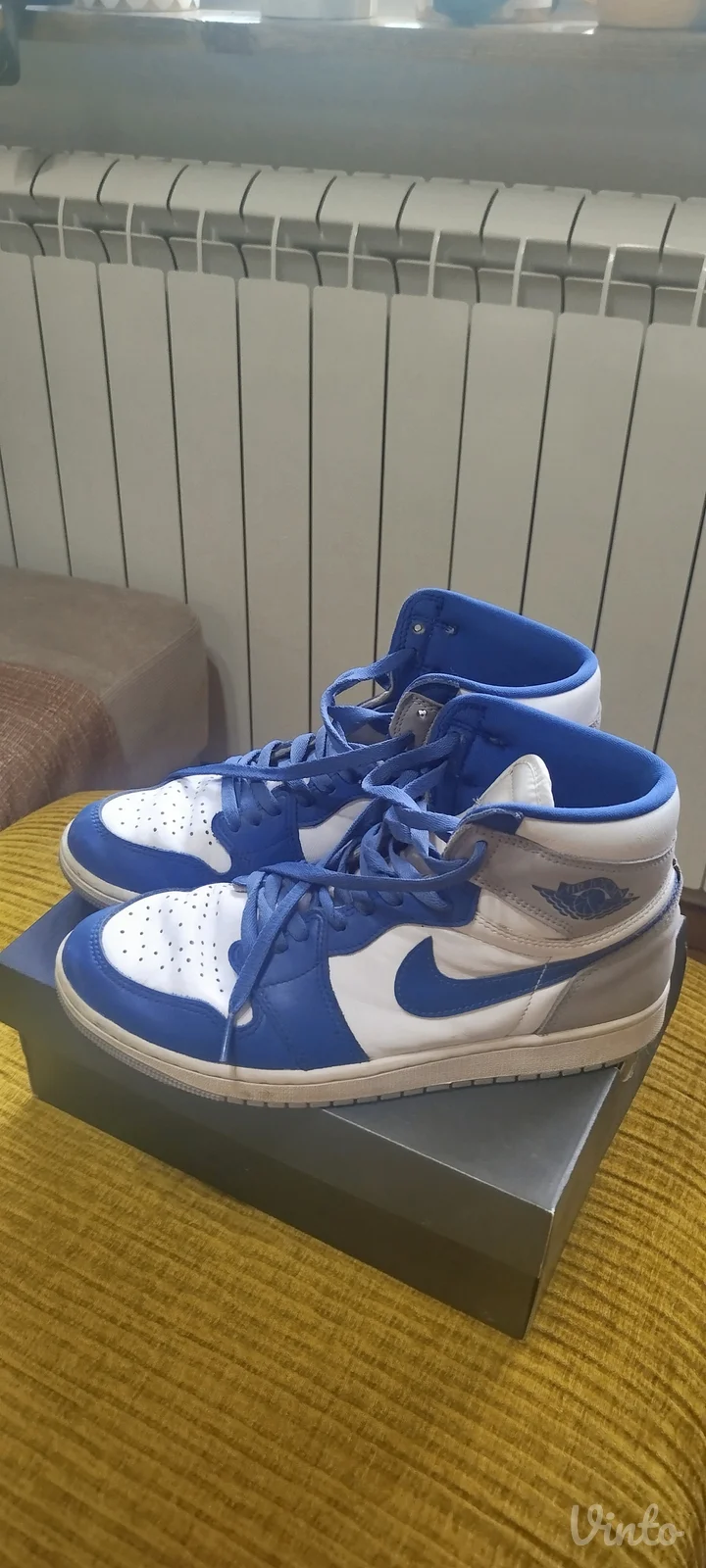 Air Jordan 1 Retro True blue