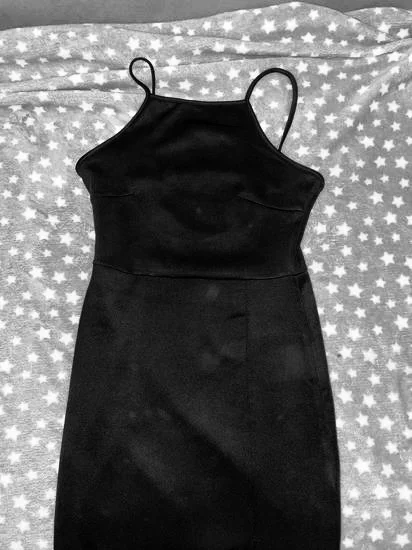 Crna elegantna haljinica