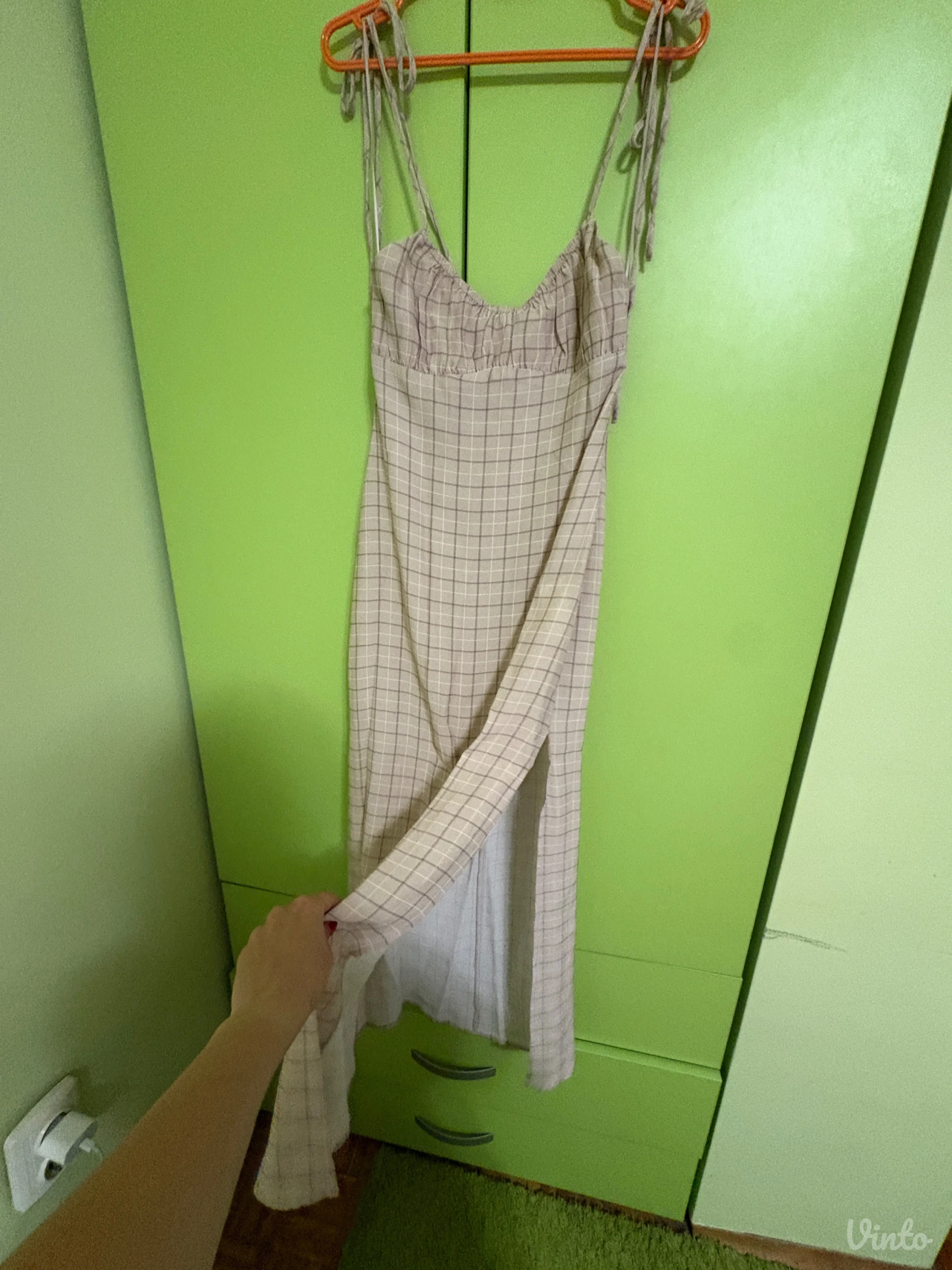 Haljina nova pull and bear