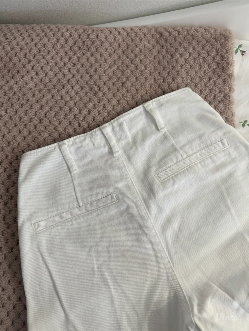 Zara pantalone