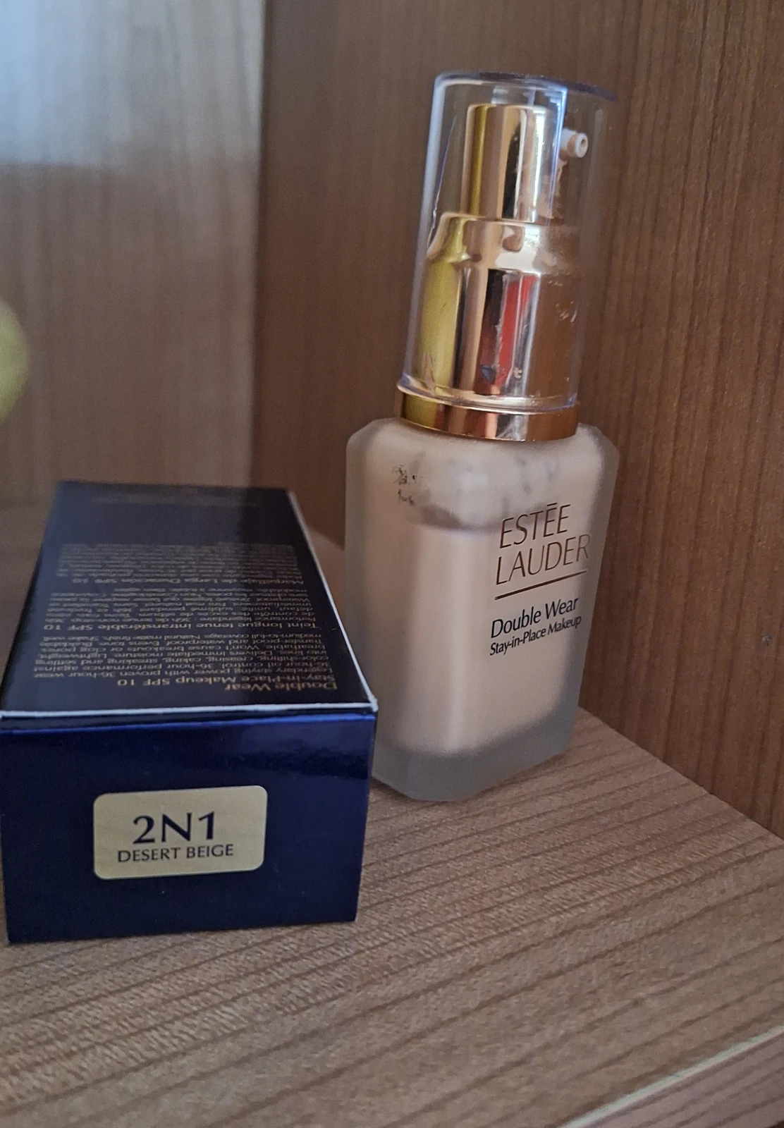 ESTEE LAUDER Double Wear 2N1