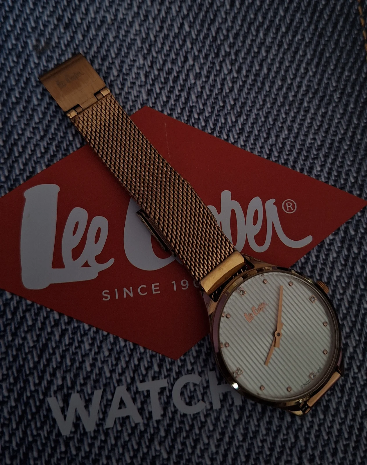 Ženski sat Lee Cooper